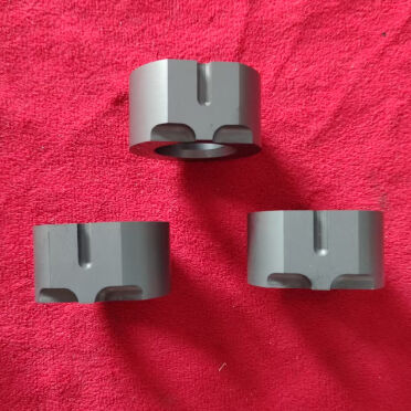 Customized Size Silicon Carbide Sliding Bearing With 1650℃ Max Temperature And Corrosion Resistance For Gear Pumps